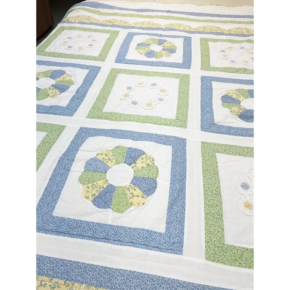 Handmade Full Size Blue Yellow Green Floral Quilt Scallop Doily Reversible